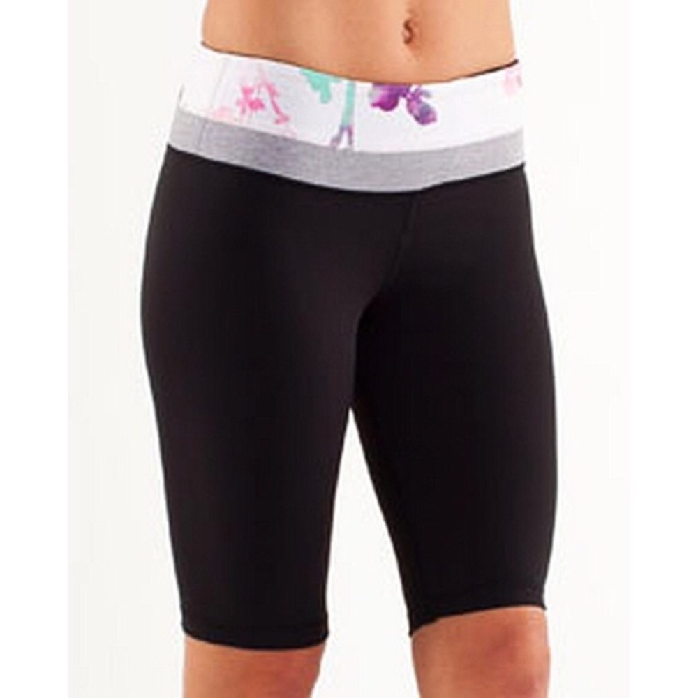 Vintage lululemon groove shorts